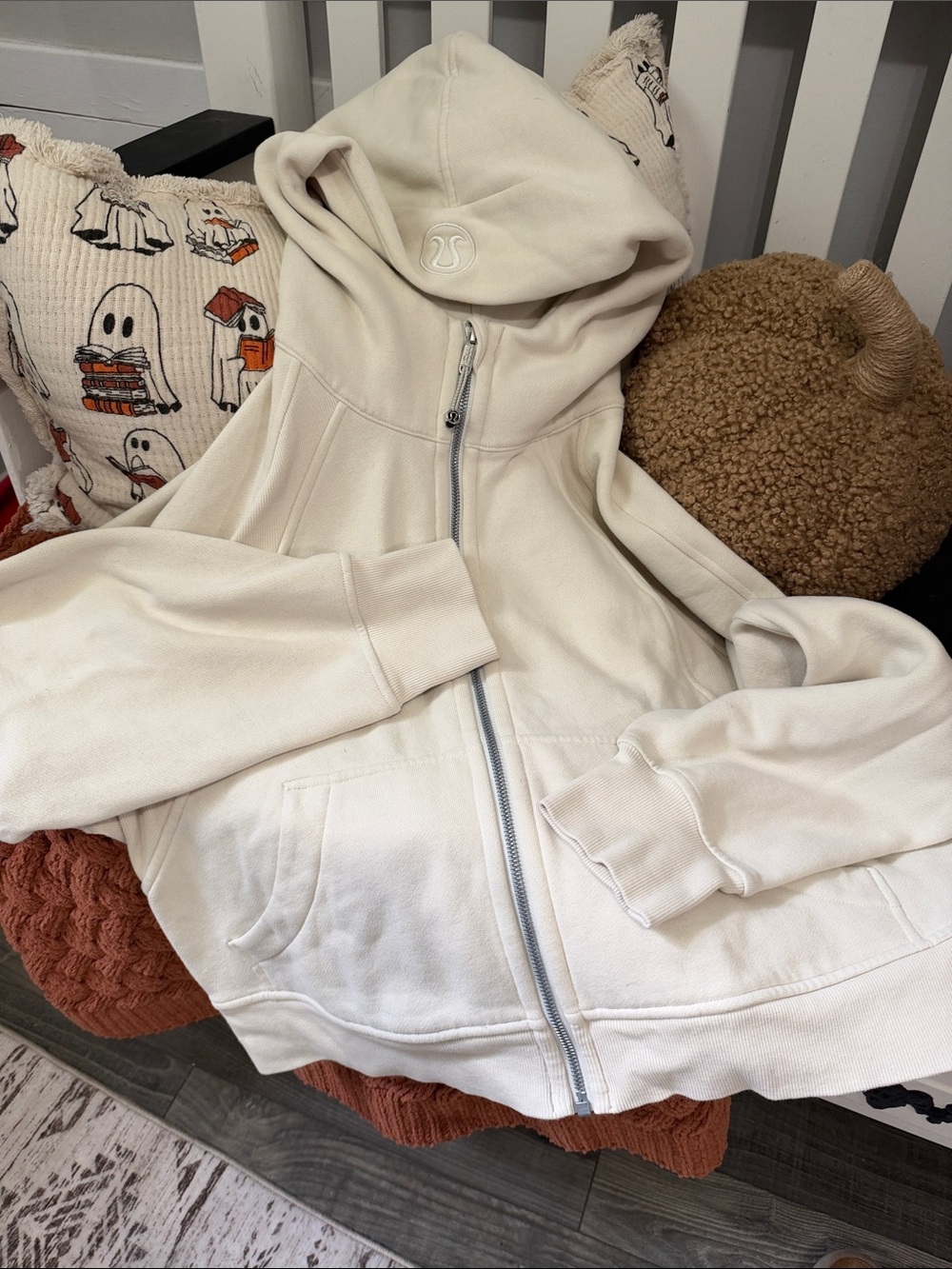 Lululemon Scuba Cropped Full Zip Hoodie